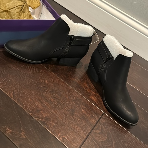 Madden girl black pair NIB 8.5 - Picture 4 of 9